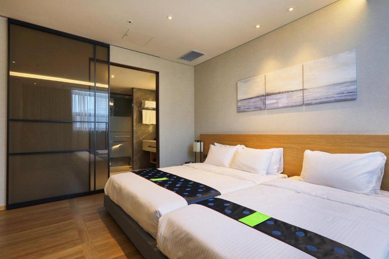 Wirye Militopia Hotel By Marine Seongnam Extérieur photo