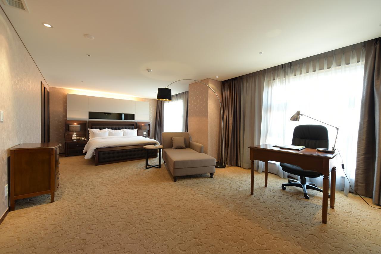 Wirye Militopia Hotel By Marine Seongnam Extérieur photo